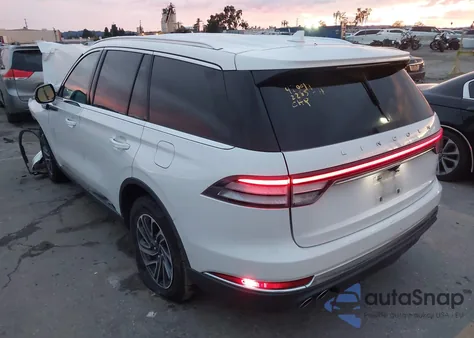 2022 Lincoln Aviator Standard z USA, uszkodzony, nr VIN 5LM5J6WCXNGL20098